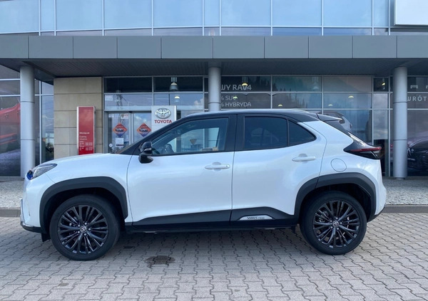 Toyota Yaris Cross cena 122900 przebieg: 21601, rok produkcji 2022 z Kalisz małe 596